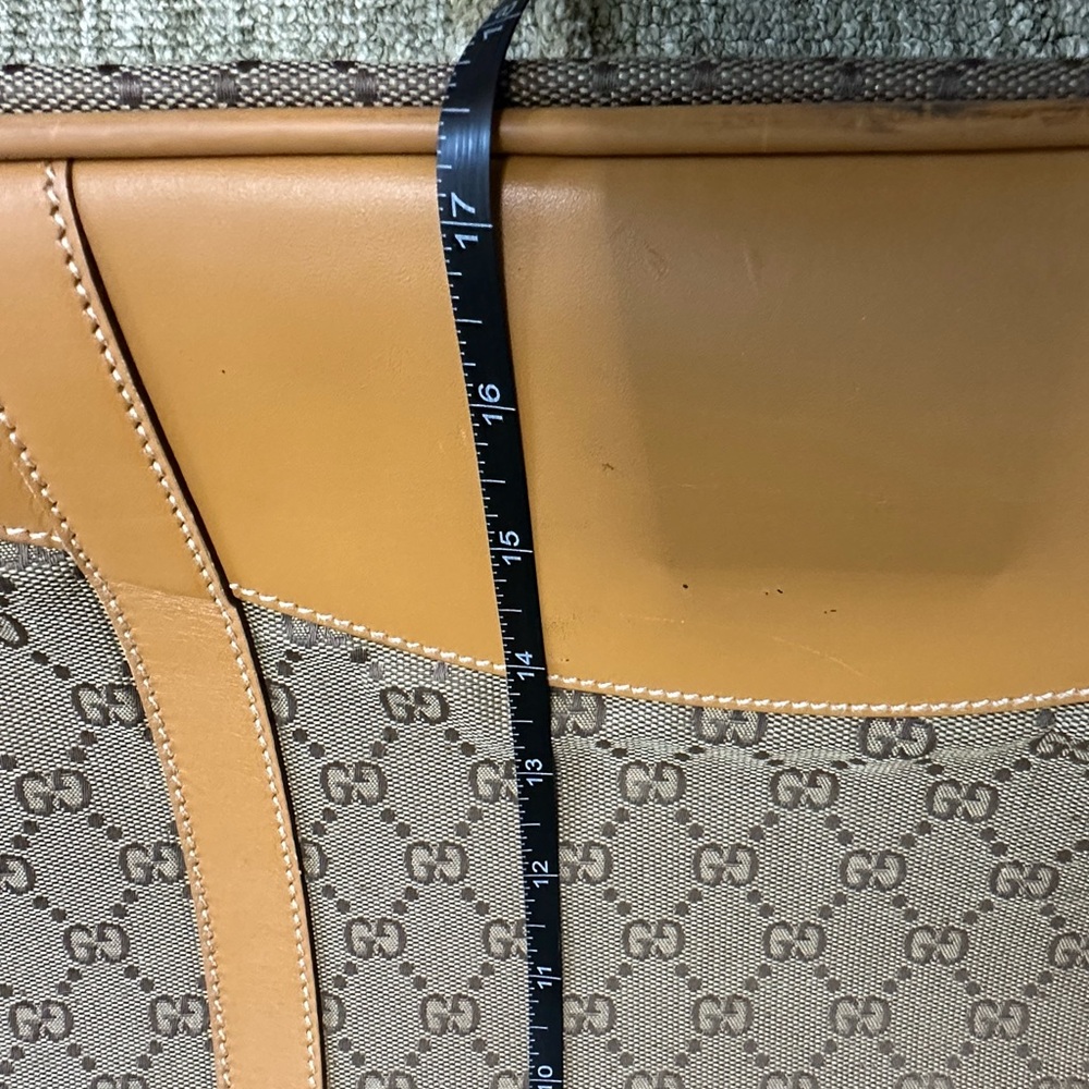 Gucci Brown Monogram Travel Bag - Picture 16 of 16